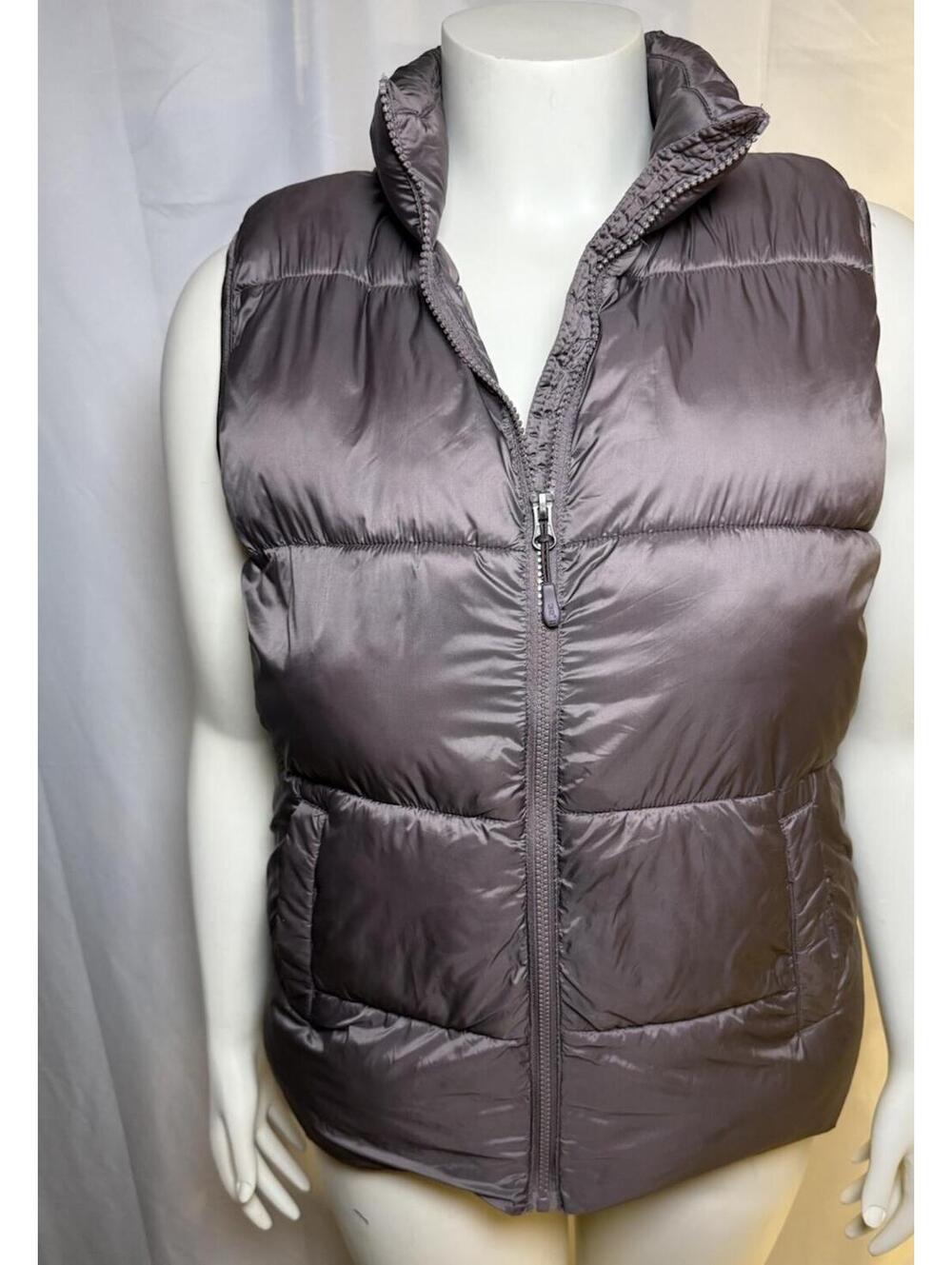Heat Keep Puffer Vest Size Medium Purple Quilted Zip Up Lightweight Jacket